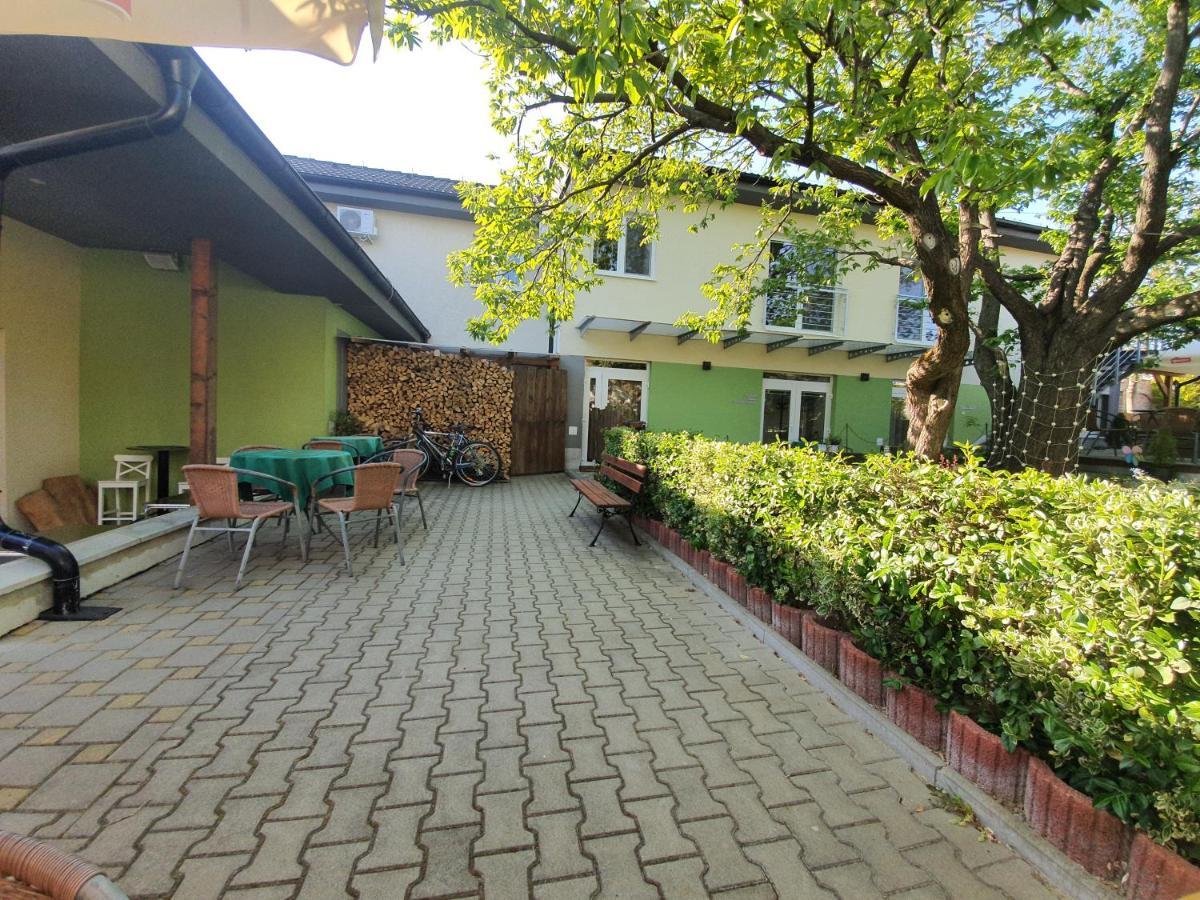Agropenzion 7Divov Dolna Krupa Exterior photo